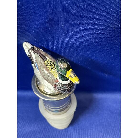 Vintage Metal Screw Top Spout Bottle Stopper Duck Design - Picture 7 of 7